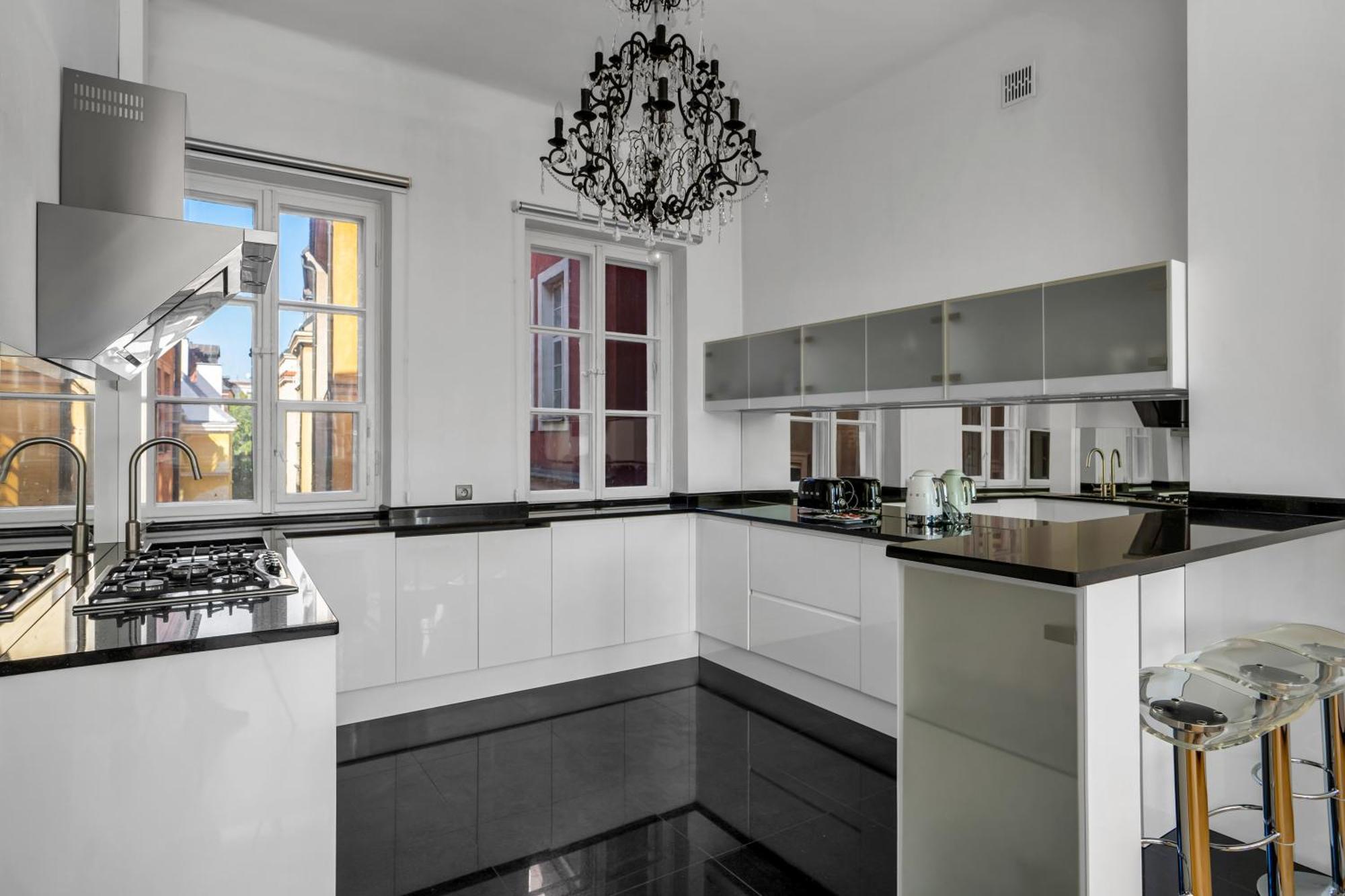 Warsaw Castle Apartments - Prime Location, Historic City Center, Castle View, Fast Internet - By Rentujemy Екстер'єр фото