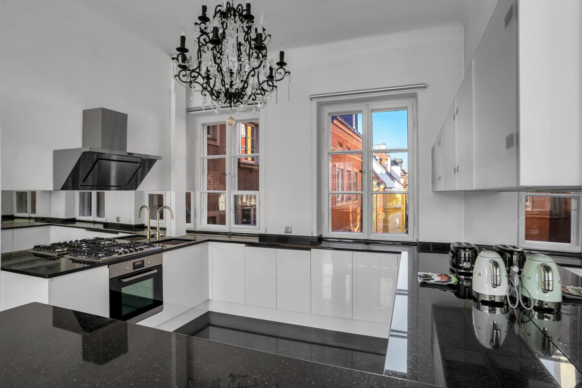 Warsaw Castle Apartments - Prime Location, Historic City Center, Castle View, Fast Internet - By Rentujemy Екстер'єр фото